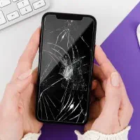 خریدار.گوشی های ال سی دی شکسته