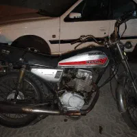 موتورسیکلت هوندا 125