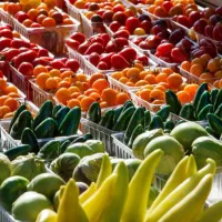 پخش سرتاسری سبزیجات و میوه تازه بطور عمده و تک|عمدهفروشی|بندرعباس, |دیوار