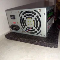 پاور ۳۳۰ وات گرین درحد نو|قطعات و لوازم جانبی رایانه|خاش, |دیوار