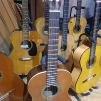 گیتارالمانزا الحمبرا|گیتار، بیس، امپلیفایر|قم, زنبیل آباد|دیوار