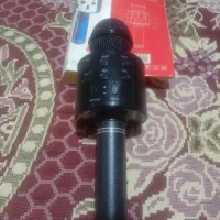 1اسپیکر میکروفونی  به فروش میرسد برند گودفری مشکی