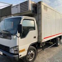 ایسوزو ۶تن یخچالدار