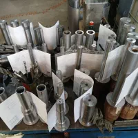 تراشکار ماهر یا نیمه ماهر