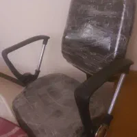 صندلی چرخدار جک دار