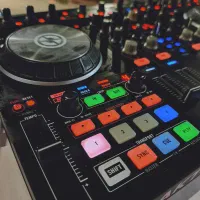 آموزش خصوصی DJing از مبتدی تا حرفه‌ای