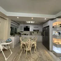 آپارتمان تک واحدی شیشه گران قیمت کاسبی