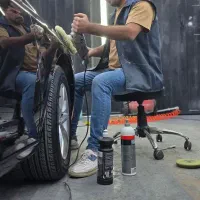 نقاشی پولیش واکس و لیسه گیری  تخصصی خودرو و موتور