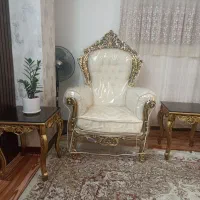 مبل سلطنتی ۹ نفره با میزناهارخوری ۴ نفره