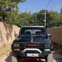نیسان پاترول 2 در 4 سیلندر، مدل ۱۹۹۳