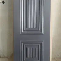 اتاقی درب چوبی سرویسی ورودی برجسته