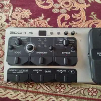 یک دستگاه افکت zoom6