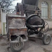 بتن ریزی با دستگاه خلاطه