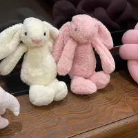 عروسک خرگوش و کوسن گره