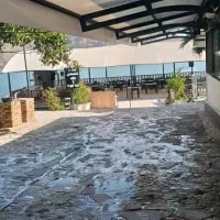 کمک آشپز فرنگی و نیروی کار ساده