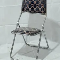 صندلی تاشو فلزی