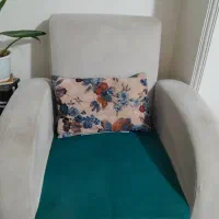 مبلمان راحتی هفت نفره ومیز جلومبلی وسه عدد عسلی|مبلمان خانگی و میز عسلی|تهران, جیحون|دیوار