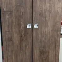 کمد لباس و آرایش