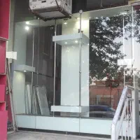 ویترین مغازه|بوفه، ویترین، کنسول|برخوار, |دیوار