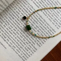 گردنبند یلدایی طراحی شده با سنگ یشم سبز