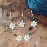 گل نرگس هدیه زیبای عید نیمه شعبان