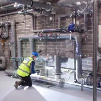 نصب پمپ اب و شیرآلات تعمیرات لوله کشی  آب و فاضلاب