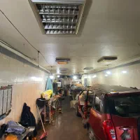 ۱۳۰ متر بر ۱۹۶