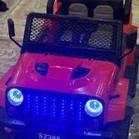 ماشین شارژی جیپ در حد نو