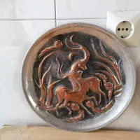 دو تا بشقاب مسی نقش دار