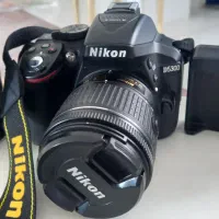 نیکون ۵۳۰۰ و لنز ۵۵-۳۰۰