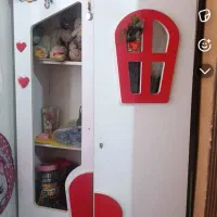 فرش بچه وکمد