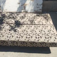مبلی راحتی فلزی