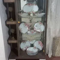 بوفه و سرویس چینی