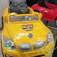 صندلی سالن اصلاح کودک ماشین شارژی پایه دار