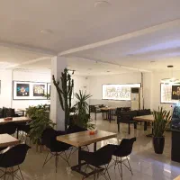 استخدام نیرو در فستفود قصرآوان