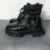 بوت بچگانه.سایز ۲۶.مناسب ۴و۵ سال.نو