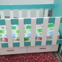 تخت خواب گهواره ای کودک|تخت و صندلی بچه|ارومیه, |دیوار