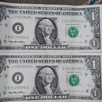 اسکناس یک دلاری  جفت،  اصل  با مهر سبز  سال 1995