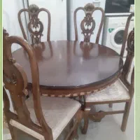 میز غذاخوری ۴نفره چوب گردو درحد نو
