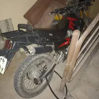 موتور پیشرو تریل 200