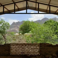 فروش خانه باغ طزرجان زیر قیمت بازار به علت مهاجرت|فروش خانه و ویلا|تفت, |دیوار