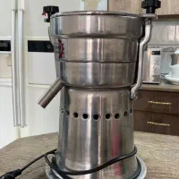 آبمیوه گیری صنعتی