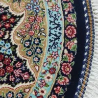 دایره ابریشم|فرش|قم, ارم|دیوار