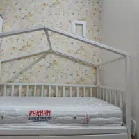 تخت و تشک خوشخواب پرهام به همراه محافظ تشک