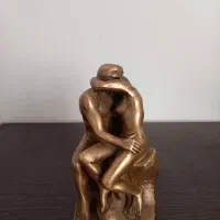 مجسمه زوج برنزی