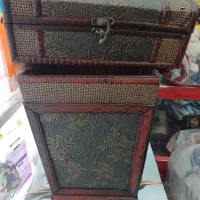 سطل زباله و جادستمال کاغذی