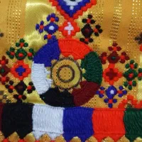 دوزنده هستم|لباس|ایرانشهر, |دیوار