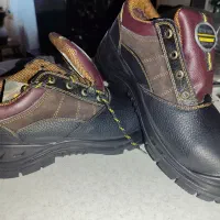 کفش کار سایز 41نو