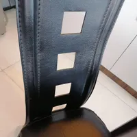 پنج عدد صندلی چرم جنس عالی