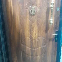 درب چوبیPvsبدو واسطه|مصالح و تجهیزات ساختمان|ارومیه, |دیوار